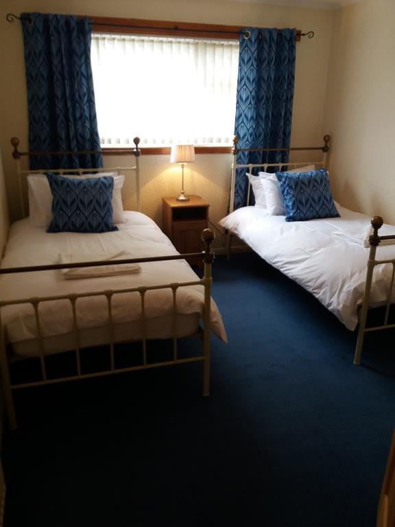 Villa House For Groups & Contractors Kilmarnock Esterno foto